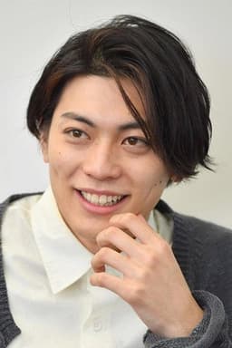 Photo of Keisuke Higashi