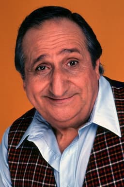 Photo of Al Molinaro
