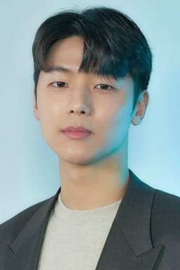 Photo of Kang Min-hyuk