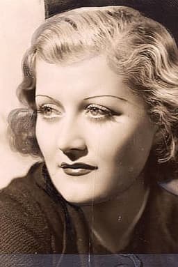 Photo of Colleen Clare