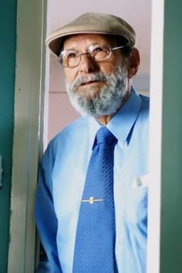 Photo of Arieh Elias