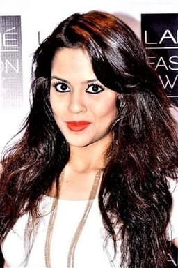 Photo of Sana Saeed