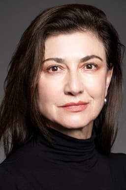 Photo of Leticia Huijara