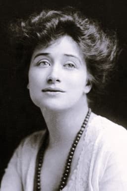 Photo of Charlotte Walker