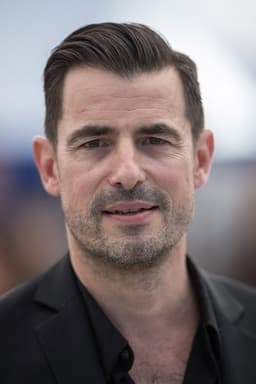 Photo of Claes Bang
