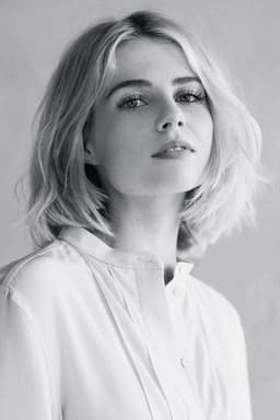 Photo of Lucy Boynton