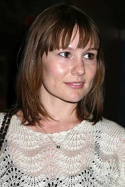 Photo of Liz Stauber
