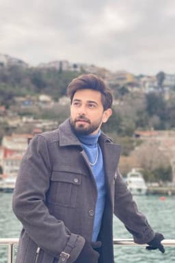 Photo of Ali Ansari