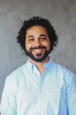 Photo of Edson Oliveira