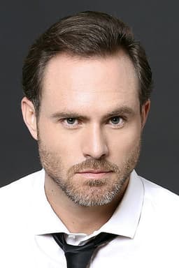 Photo of Erik Hayser