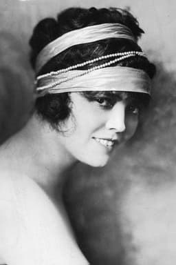 Photo of Helen Wolcott