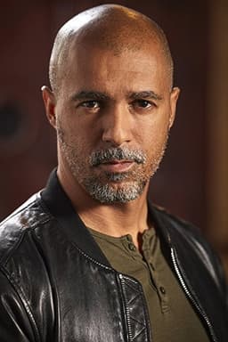 Photo of Damian T. Raven