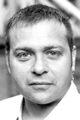 Photo of Stefan Ashton Frank