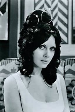 Photo of Valli Kemp