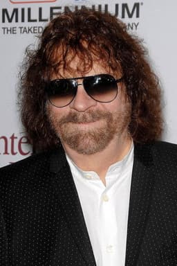Photo of Jeff Lynne