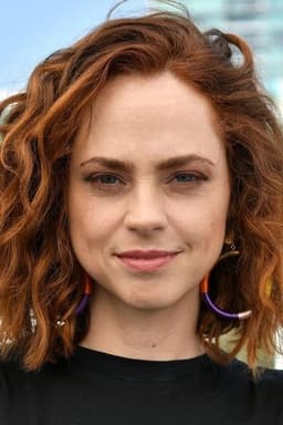 Photo of Fiona Dourif