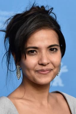 Photo of Alessandra de Rossi