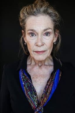Photo of Pamela MacDonald