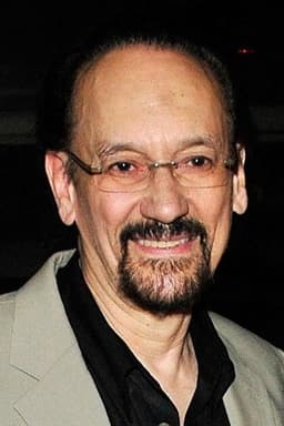 Photo of Shawn Elliott