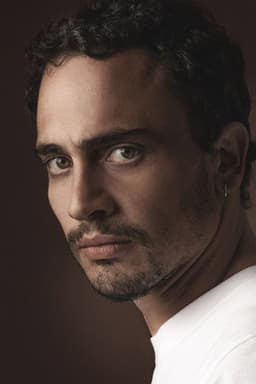 Photo of Simone Liberati