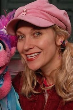 Photo of Leslie Carrara-Rudolph