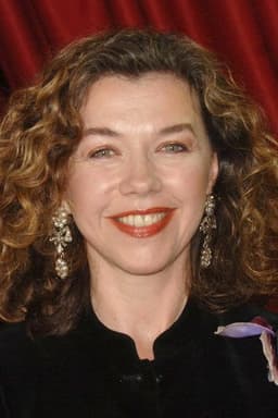 Photo of Sabine Haudepin