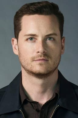 Photo of Jesse Lee Soffer