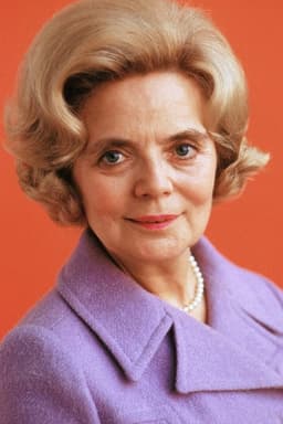 Photo of Heidi Kabel