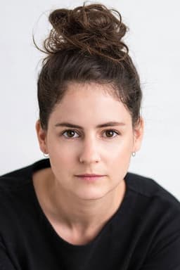 Photo of Sarah Laurendeau