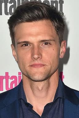 Photo of Hartley Sawyer