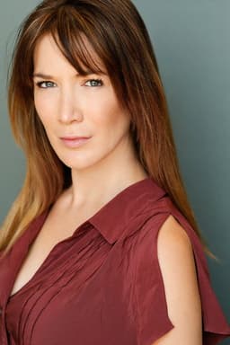 Photo of Sarah Oliver