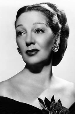 Photo of Gertrude Lawrence