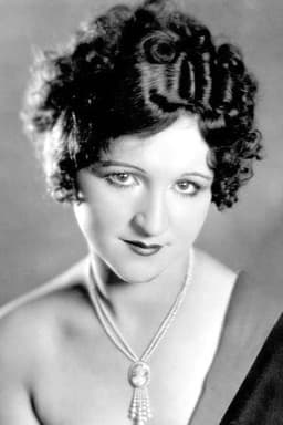 Photo of Julia Faye