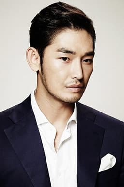 Photo of Kang Shin-hyo