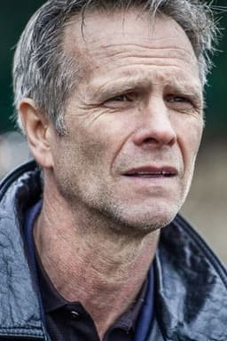 Photo of Dean Wray