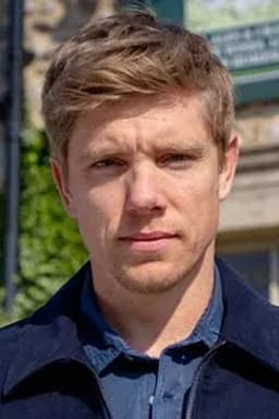 Photo of Ryan Hawley