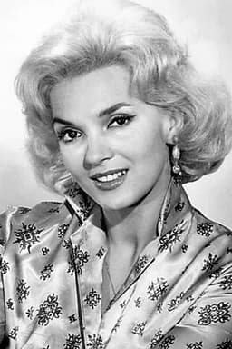 Photo of Eva Six
