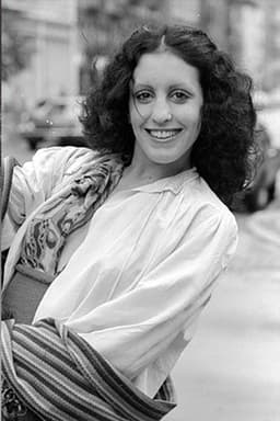 Photo of Terri Hall