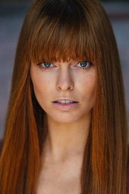 Photo of Chloe Hurst