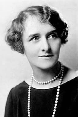 Photo of Elisabeth Risdon