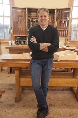 Photo of Tom McLaughlin