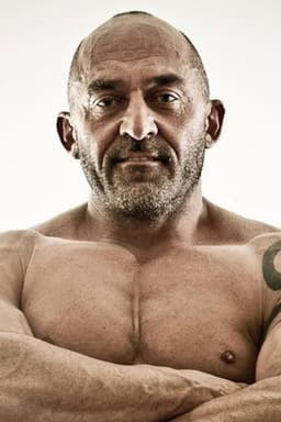 Photo of Garth Collins