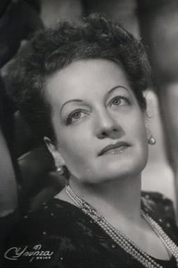 Photo of María Gentil Arcos