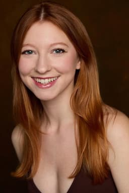 Photo of Olivia Fox