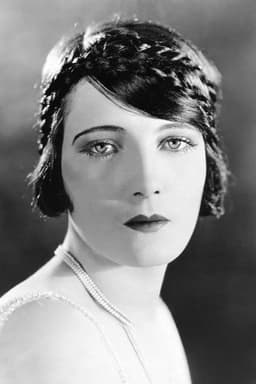 Photo of Pauline Starke