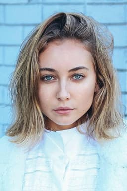 Photo of Mavournee Hazel