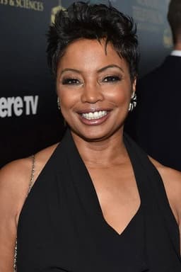 Photo of Lynn Toler