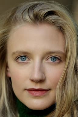 Photo of Poppy Lee Friar
