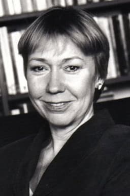Photo of Gabrielle Lloyd