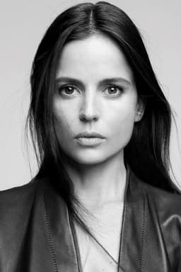 Photo of Elena Anaya